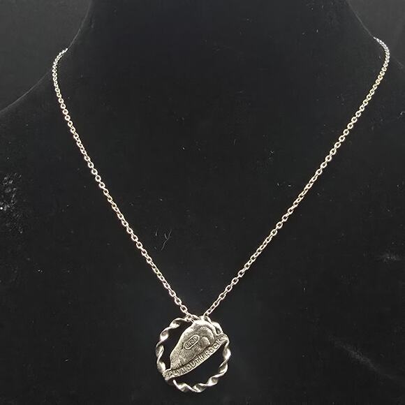 Plymouth Rock Pendant Necklace Silver Tone Vintage Massachusetts Souvenir - Picture 4 of 9